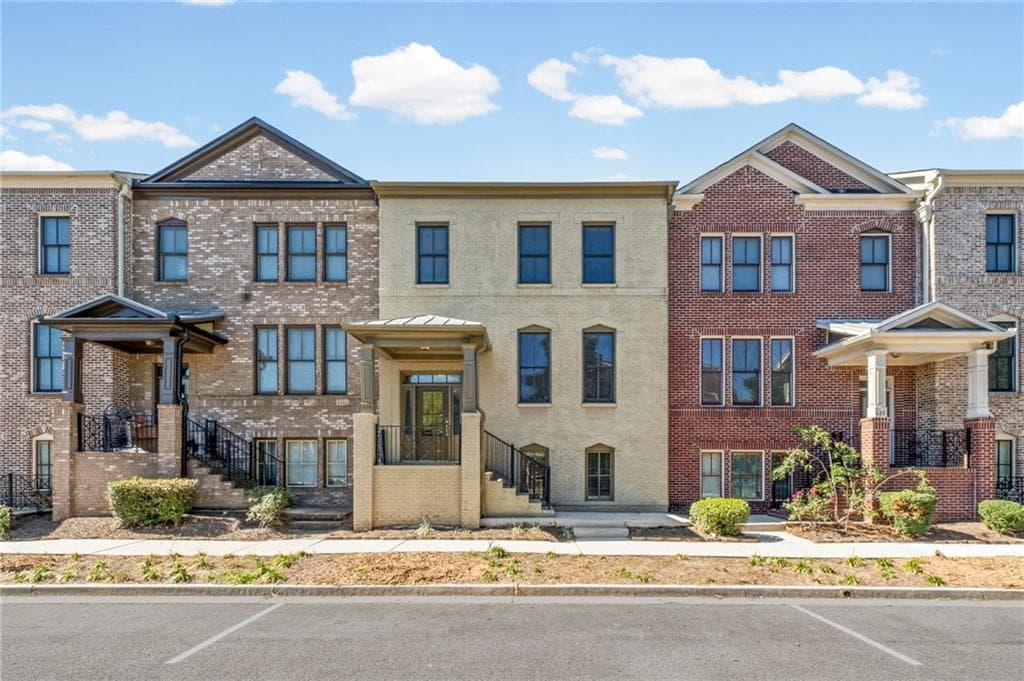 4 bedroom, 4 bathroom, 2,496 sq ft townhouse for sale at 416 Fieldview Way, Milton, GA 30004 — photo 2