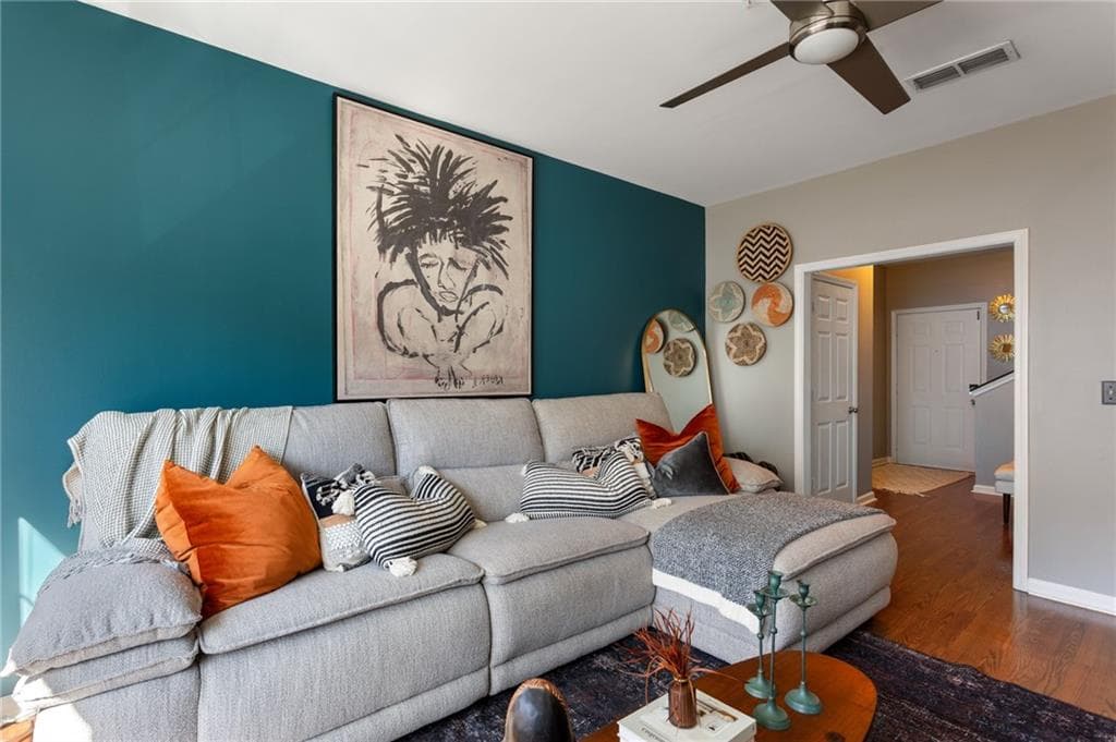 2 bedroom, 3 bathroom, 1,620 sq ft condominium for sale at 506 Vinings Forest Court, Smyrna, GA 30080 — photo 6