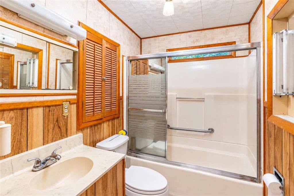 3 bedroom, 1 bathroom, 1,211 sq ft single family residence for sale at 421 Cedar Avenue, Rome, GA 30161 — photo 8