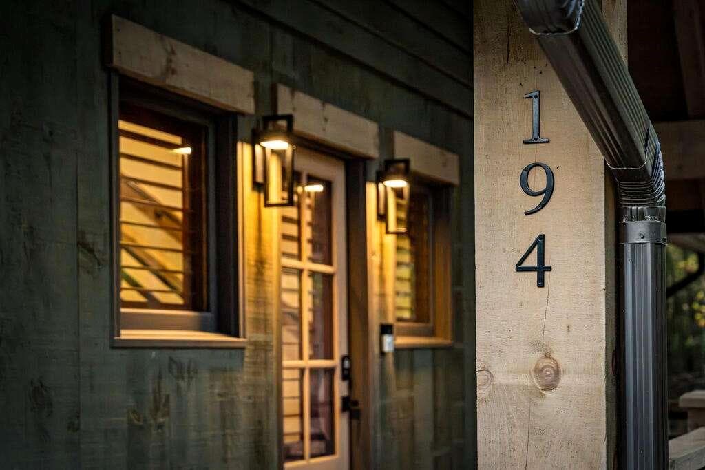 2 bedroom, 3 bathroom, 1,288 sq ft single family residence for sale at 194 Cox Road, Blue Ridge, GA 30513 — photo 5