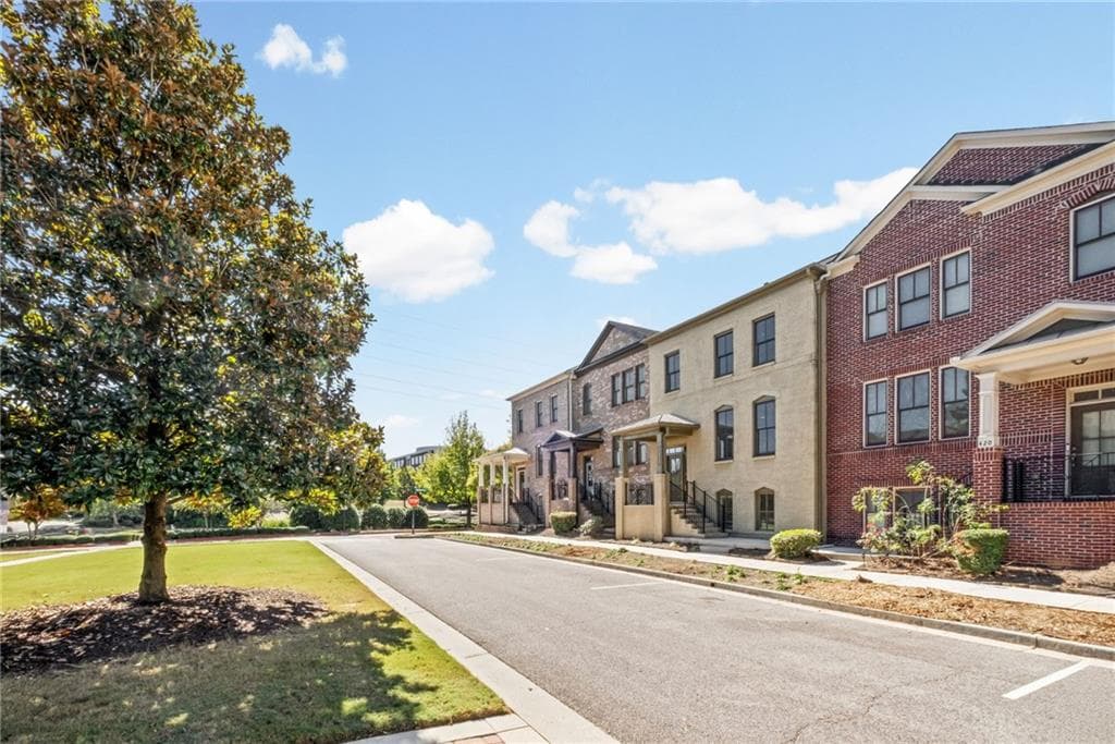 4 bedroom, 4 bathroom, 2,350 sq ft townhouse for rent at 416 Fieldview Way, Alpharetta, GA 30004 for $2,900 a month — photo 3