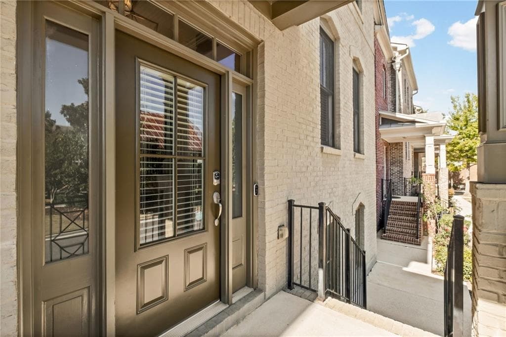 4 bedroom, 4 bathroom, 2,350 sq ft townhouse for rent at 416 Fieldview Way, Alpharetta, GA 30004 for $2,900 a month — photo 6