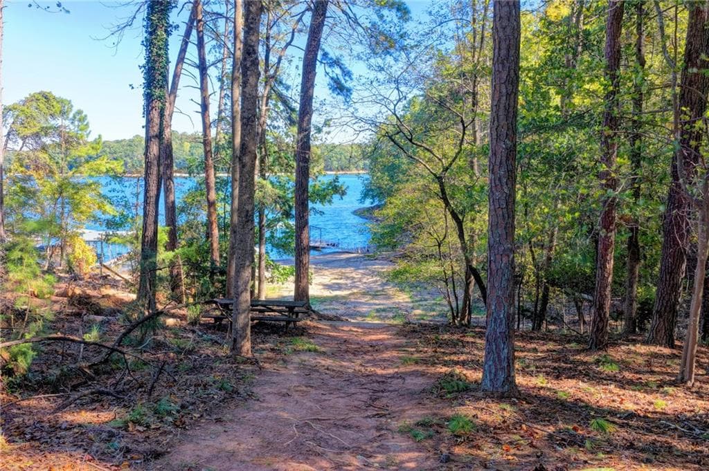 4 bedroom, 3 bathroom, 3,398 sq ft single family residence for sale at 3235 Chimney Cove Drive, Cumming, GA 30041 — photo 4