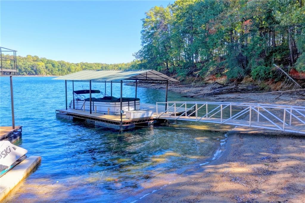 4 bedroom, 3 bathroom, 3,398 sq ft single family residence for sale at 3235 Chimney Cove Drive, Cumming, GA 30041 — photo 5