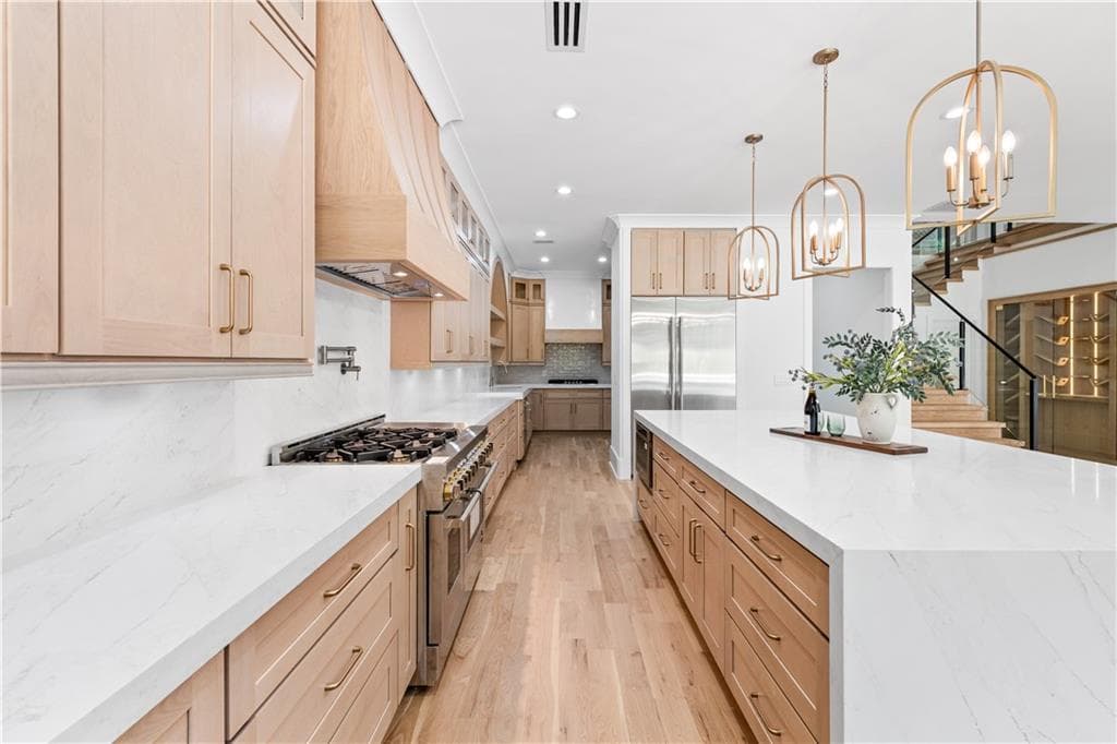 5 bedroom, 7 bathroom, 7,500 sq ft single family residence for sale at 681 Old Peachtree Road, Lawrenceville, GA 30043 — photo 5
