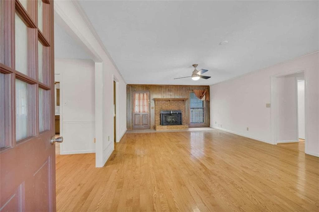 3 bedroom, 2 bathroom, 1,468 sq ft single family residence for sale at 871 Whispering Way, Winder, GA 30680 — photo 4