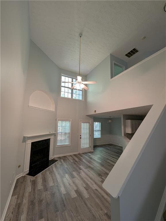 2 bedroom, 3 bathroom, 1,400 sq ft townhouse for sale at 1843 Broadway Street, Decatur, GA 30035 — photo 2
