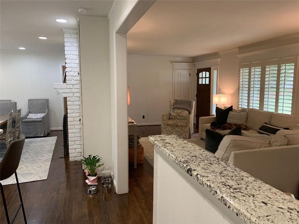 3 bedroom, 2 bathroom, 1,563 sq ft single family residence for rent at 6540 SCOTT VALLEY Road, Atlanta, GA 30328 for $3,950 a month — photo 6