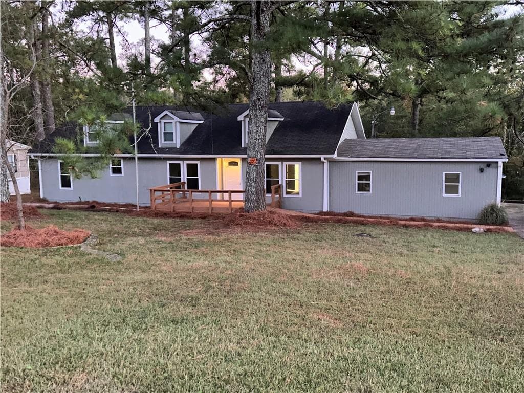 3 bedroom, 2 bathroom, 1,456 sq ft single family residence for sale at 4424 Brandy Lane, Acworth, GA 30102 — photo 3