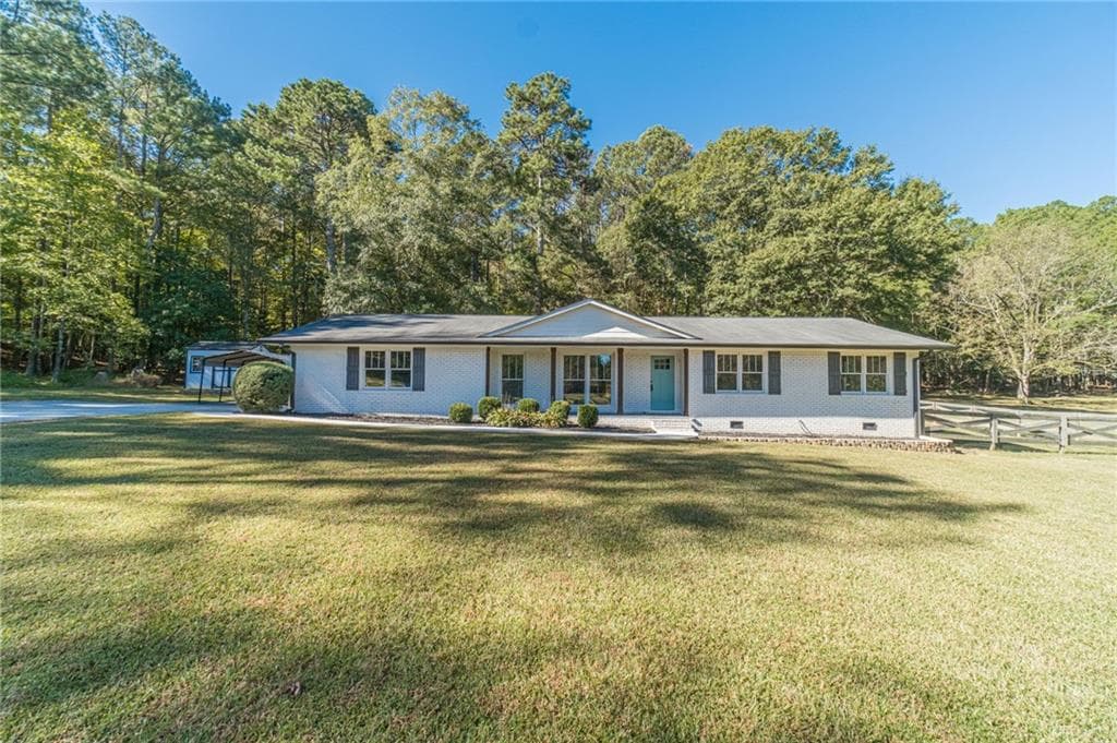 3 bedroom, 3 bathroom, 1,812 sq ft single family residence for sale at 3174 Double Springs Road, Monroe, GA 30656 — photo 1 of 38