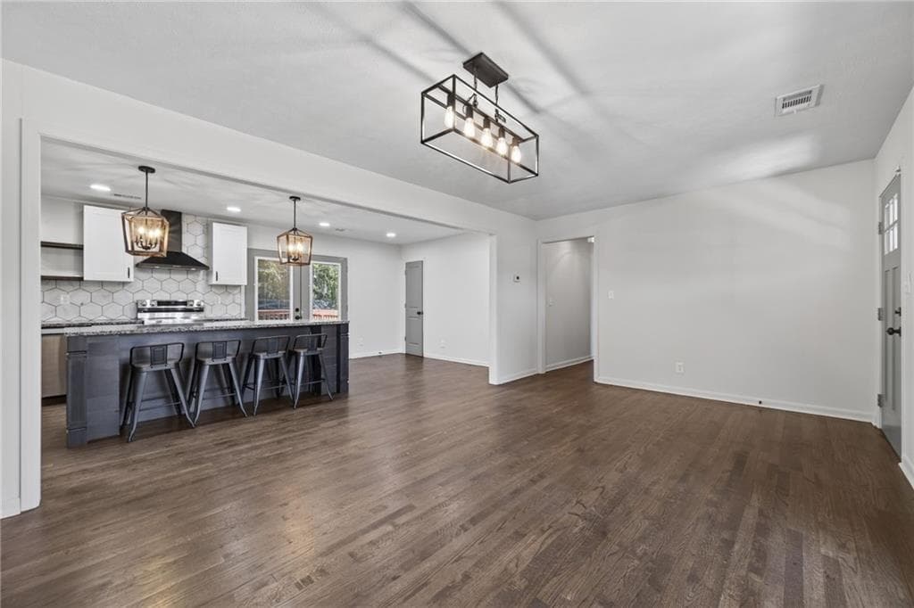 3 bedroom, 3 bathroom, 1,812 sq ft single family residence for sale at 3174 Double Springs Road, Monroe, GA 30656 — photo 3