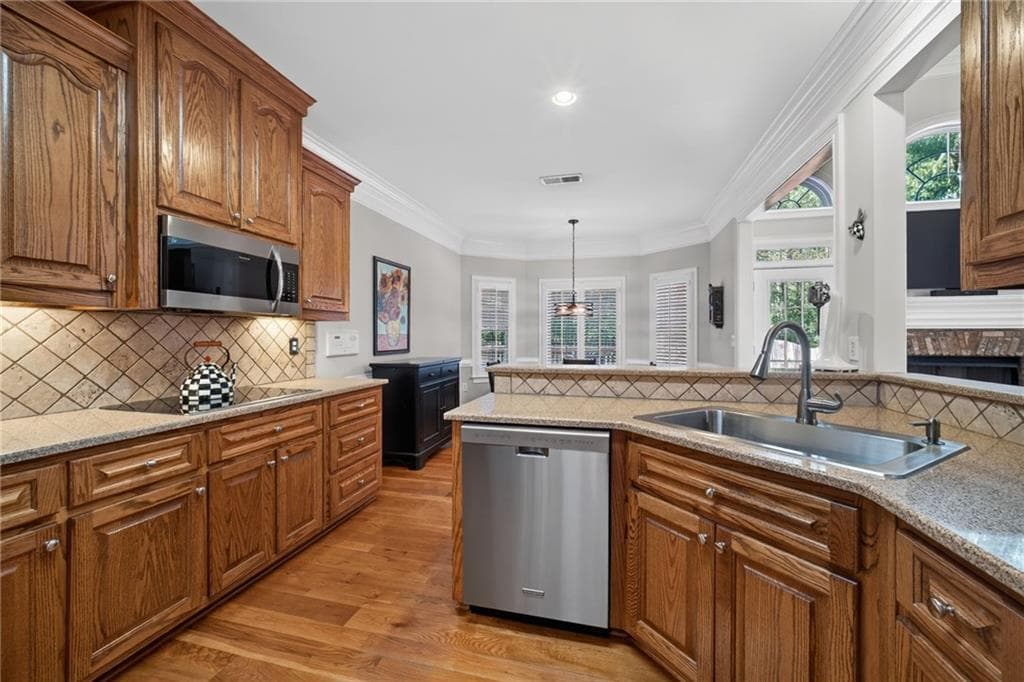 4 bedroom, 3 bathroom, 5,382 sq ft single family residence for sale at 2222 Arden Crest Way, Bethlehem, GA 30620 — photo 10