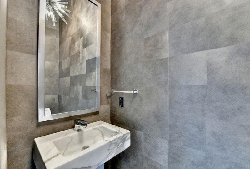 2 bedroom, 3 bathroom, 1,505 sq ft condominium for sale at 1080 Peachtree Street 703, Atlanta, GA 30309 — photo 6
