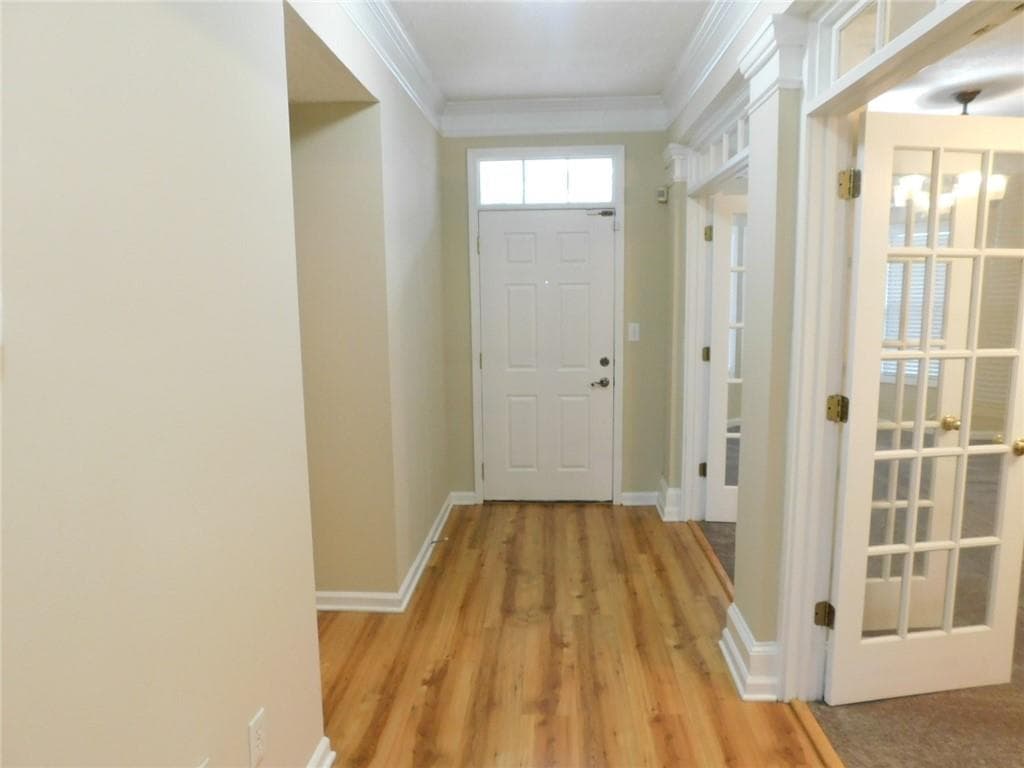 4 bedroom, 3 bathroom, 2,064 sq ft single family residence for rent at 2506 Waterstone Way, Marietta, GA 30062 for $2,600 a month — photo 4