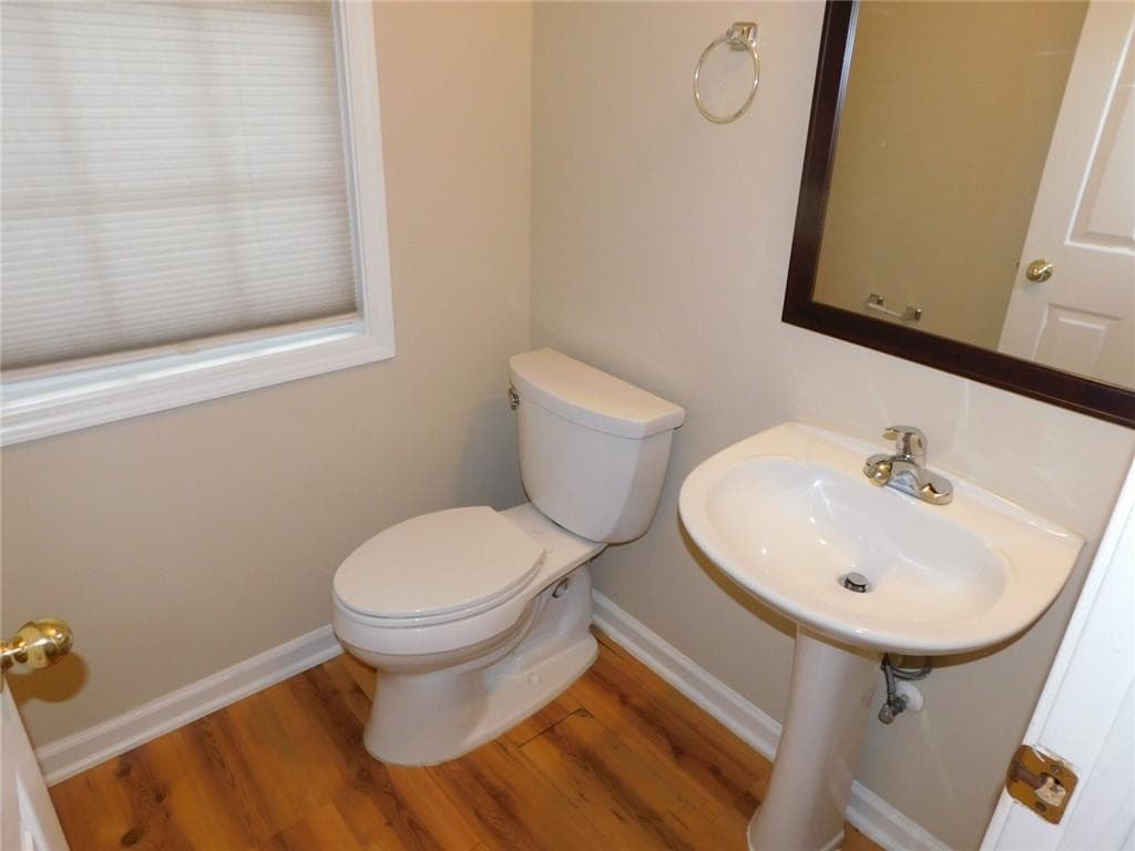 4 bedroom, 3 bathroom, 2,064 sq ft single family residence for rent at 2506 Waterstone Way, Marietta, GA 30062 for $2,600 a month — photo 5