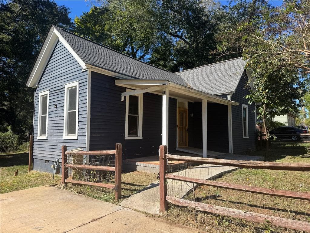 3 bedroom, 1 bathroom, 1,122 sq ft single family residence for sale at 315 N 14th Street, Griffin, GA 30223 — photo 5