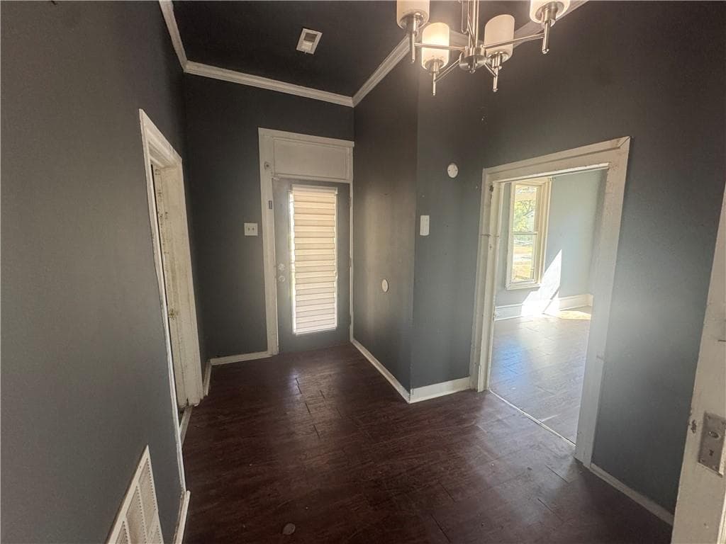 3 bedroom, 1 bathroom, 1,122 sq ft single family residence for sale at 315 N 14th Street, Griffin, GA 30223 — photo 6