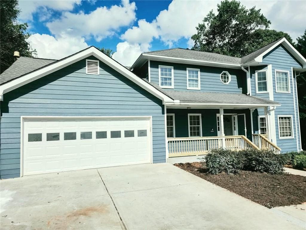 4 bedroom, 3 bathroom, 2,116 sq ft single family residence for rent at 850 Springtime Drive, Lawrenceville, GA 30043 for $2,500 a month — photo 2