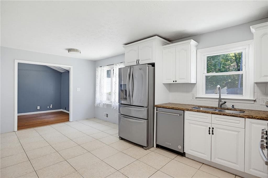 3 bedroom, 2 bathroom, 1,576 sq ft single family residence for sale at 4034 Weeks Drive, Kennesaw, GA 30144 — photo 8