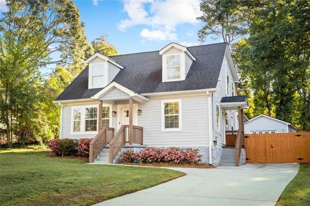 4 bedroom, 3 bathroom, 2,001 sq ft single family residence for sale at 296 Eleanor Street, Atlanta, GA 30317 — photo 8
