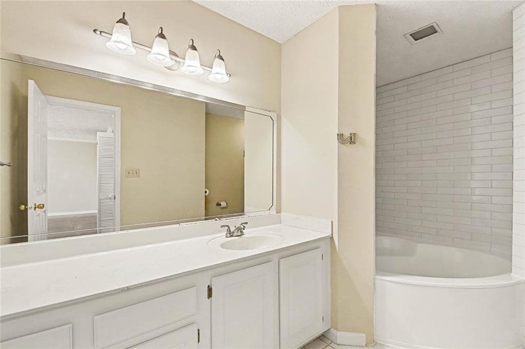 1 bedroom, 1 bathroom, 840 sq ft condominium for sale at 970 Sidney Marcus Boulevard 1507, Atlanta, GA 30324 — photo 5