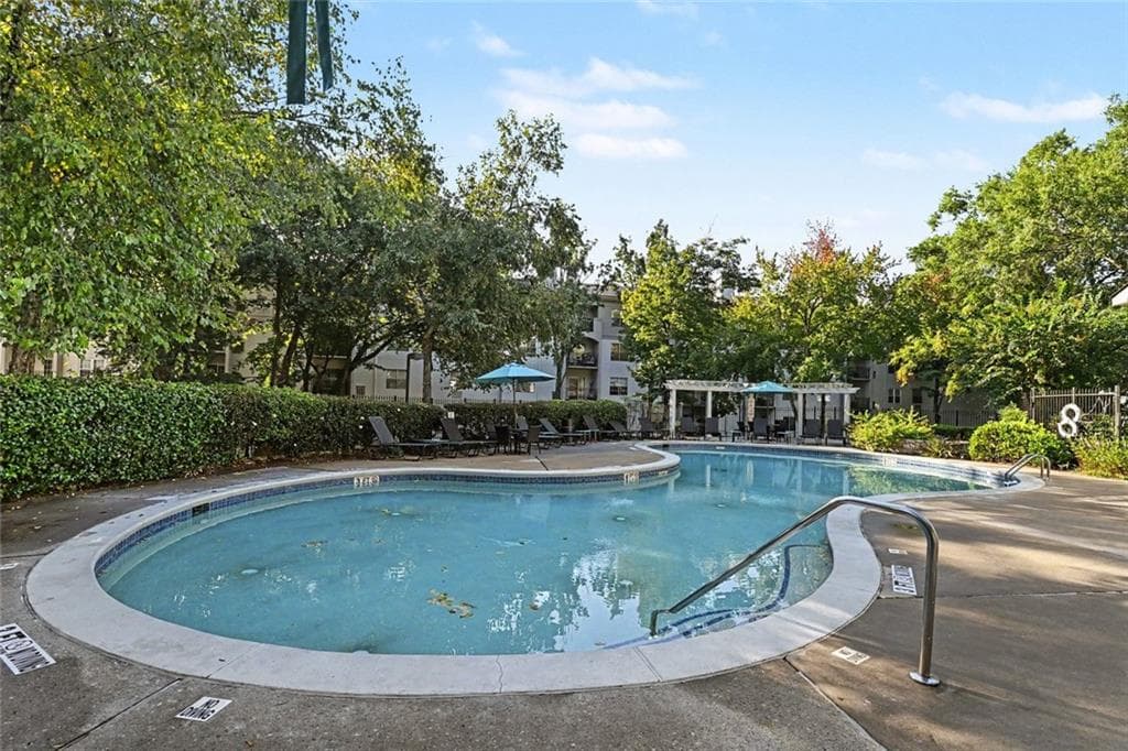 1 bedroom, 1 bathroom, 840 sq ft condominium for sale at 970 Sidney Marcus Boulevard 1507, Atlanta, GA 30324 — photo 6