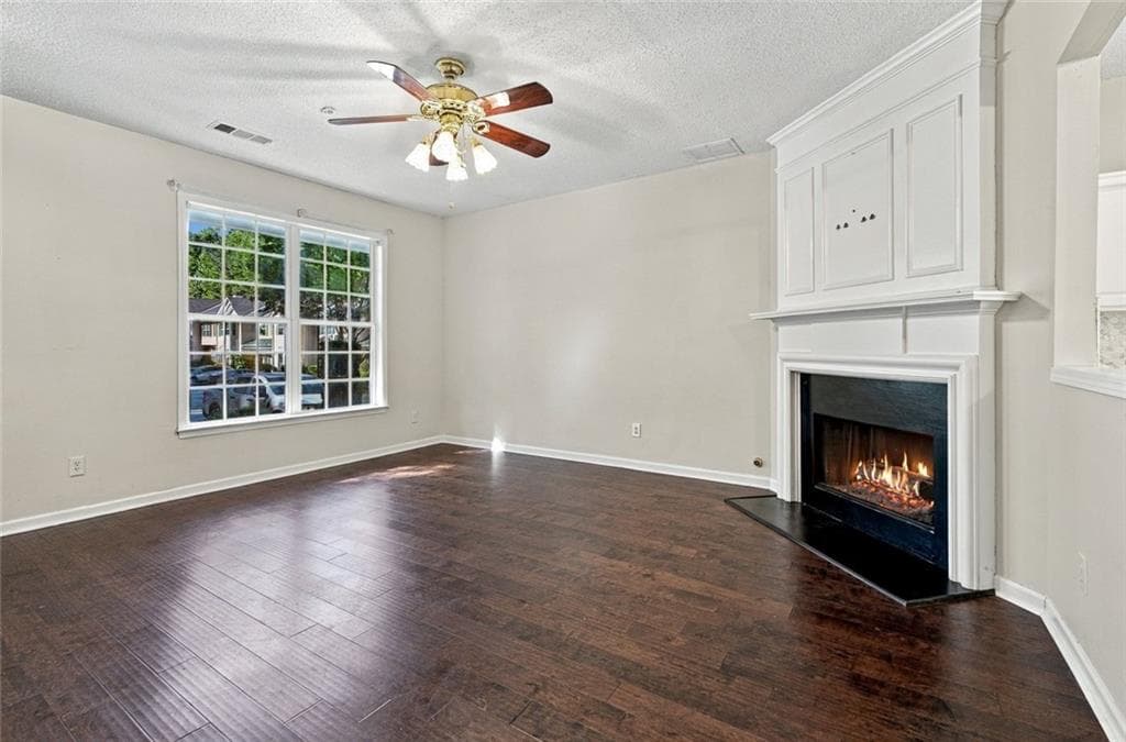 2 bedroom, 3 bathroom, 1,218 sq ft townhouse for sale at 2290 Whitestone Place, Alpharetta, GA 30005 — photo 7