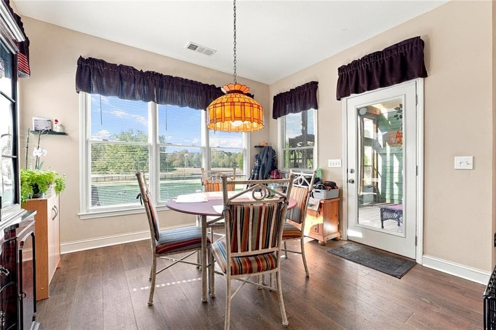 3 bedroom, 3 bathroom, 2,418 sq ft single family residence for sale at 9555 Old Preserve Trail, Ball Ground, GA 30107 — photo 7