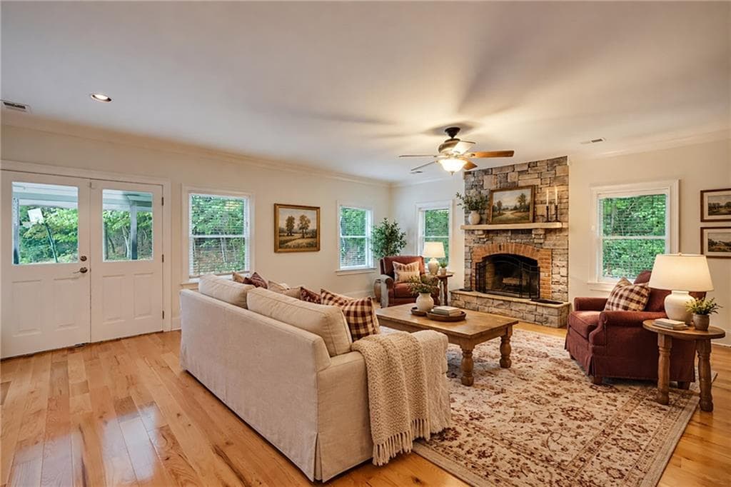 3 bedroom, 3 bathroom, 4,269 sq ft single family residence for sale at 14325 Birmingham Highway, Milton, GA 30004 — photo 4