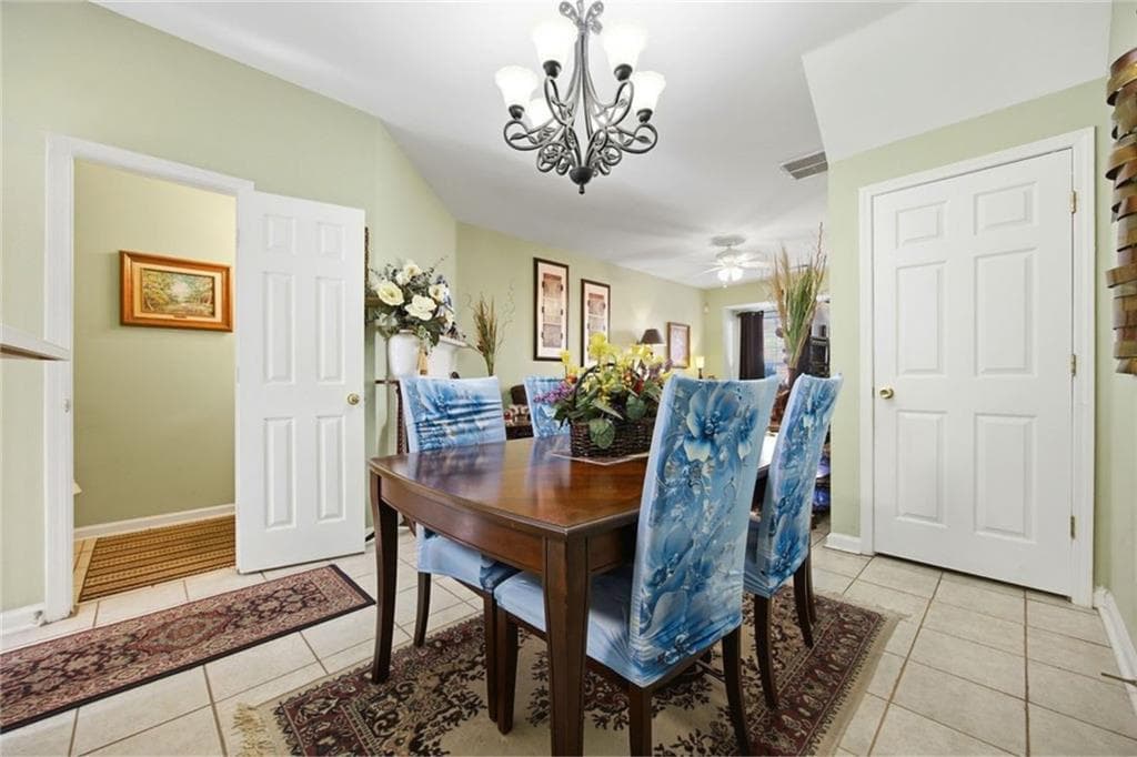2 bedroom, 3 bathroom, 1,244 sq ft townhouse for sale at 990 Redwood Drive, Norcross, GA 30093 — photo 10