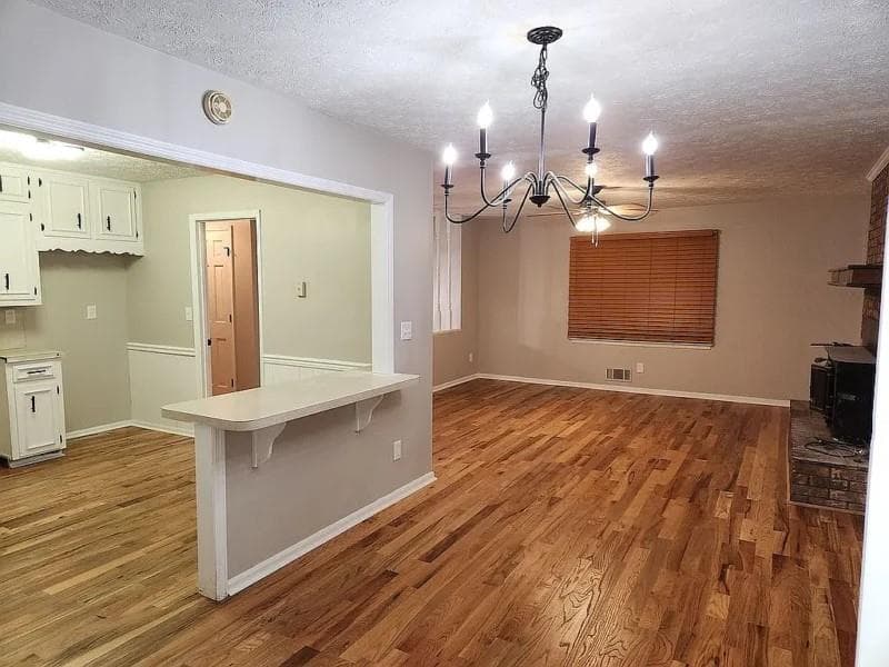 4 bedroom, 3 bathroom, 2,124 sq ft single family residence for rent at 1304 Vine Street, Gainesville, GA 30501 for $2,250 a month — photo 5