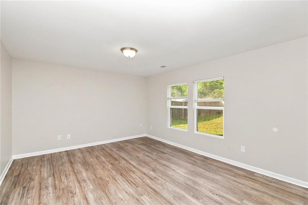 4 bedroom, 3 bathroom, 1,761 sq ft single family residence for sale at 769 Dove Tree Lane, Social Circle, GA 30025 — photo 2
