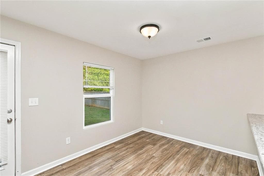4 bedroom, 3 bathroom, 1,761 sq ft single family residence for sale at 769 Dove Tree Lane, Social Circle, GA 30025 — photo 5