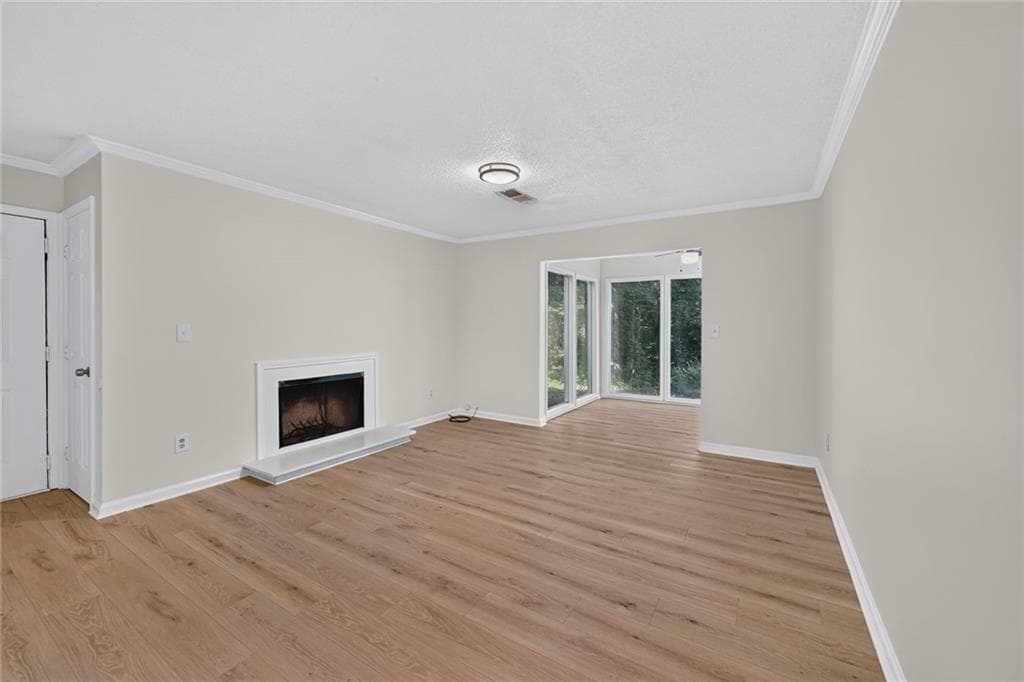 2 bedroom, 2 bathroom, 1,166 sq ft condominium for sale at 1632 Roanoke Place, Marietta, GA 30067 — photo 5