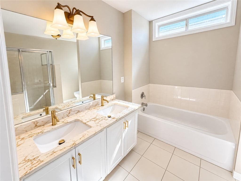 3 bedroom, 3 bathroom, 1,594 sq ft single family residence for sale at 762 Humphries Street, Atlanta, GA 30310 — photo 2