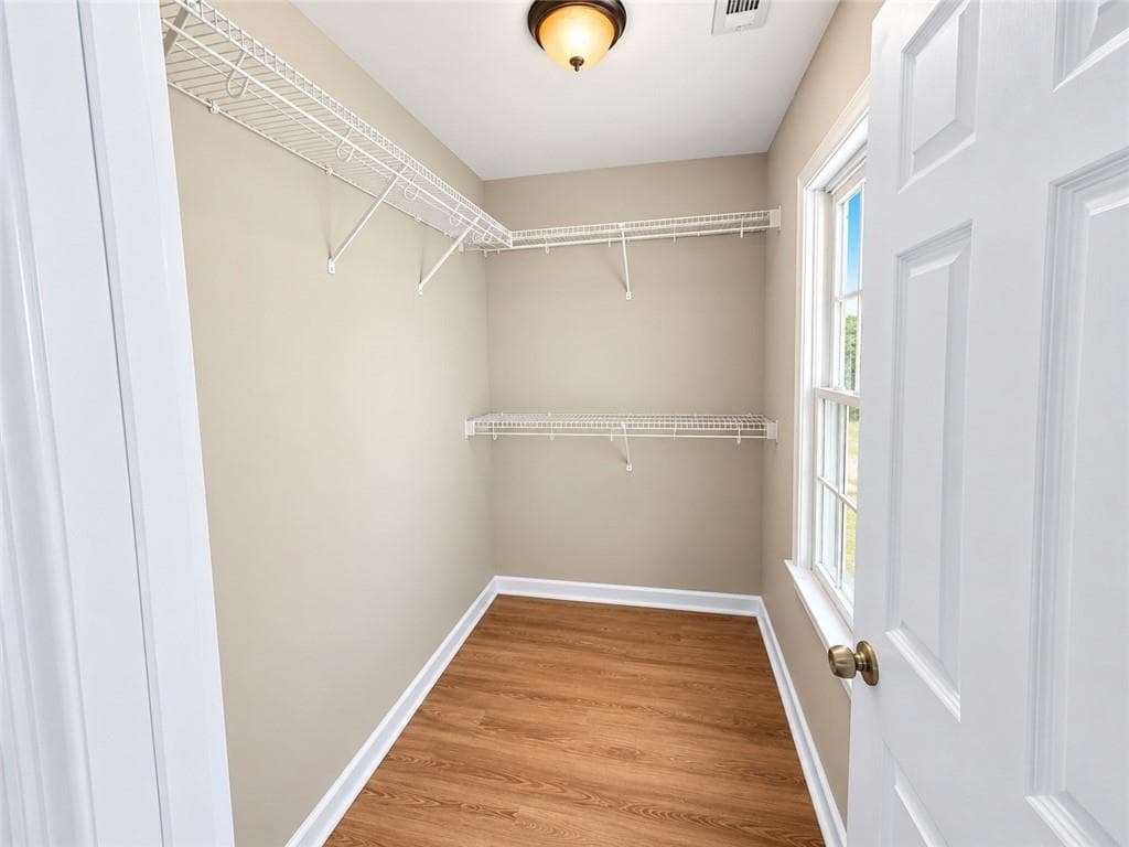 3 bedroom, 3 bathroom, 1,594 sq ft single family residence for sale at 762 Humphries Street, Atlanta, GA 30310 — photo 8