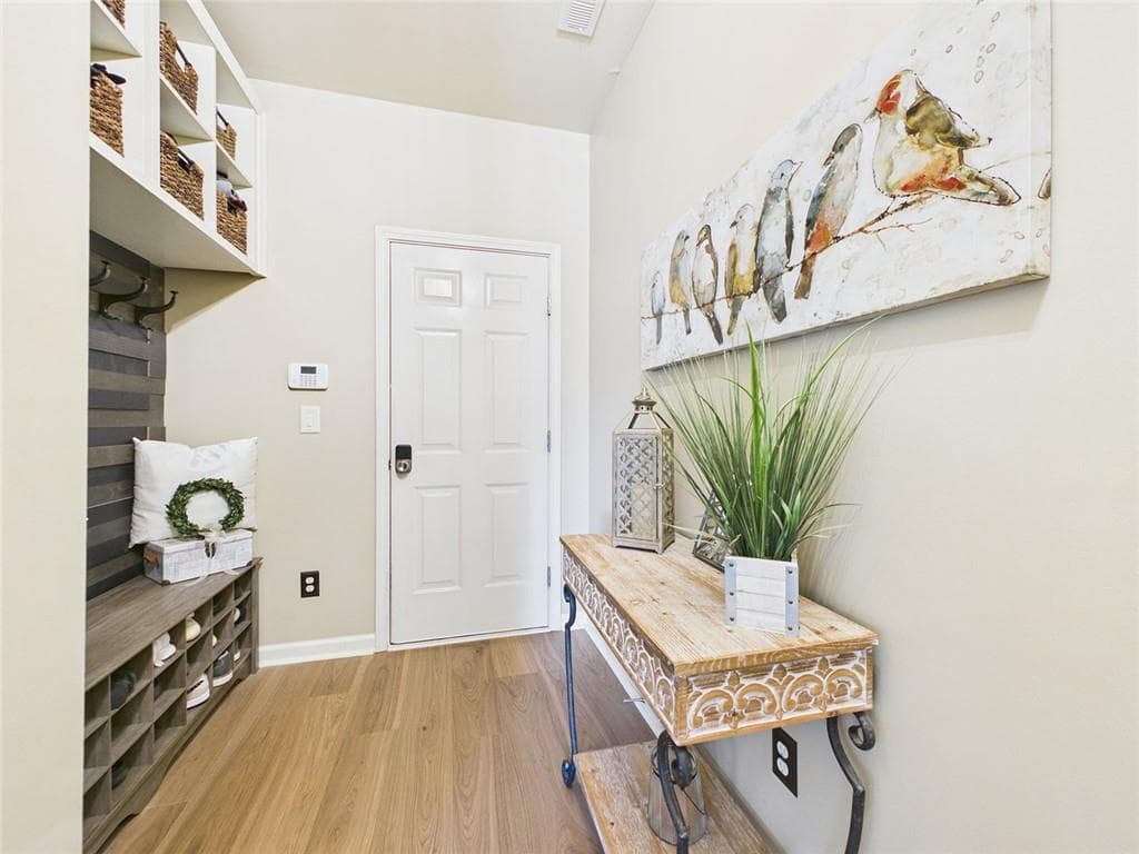 6 bedroom, 4 bathroom, 3,322 sq ft single family residence for sale at 609 Darnell Road, Canton, GA 30115 — photo 10
