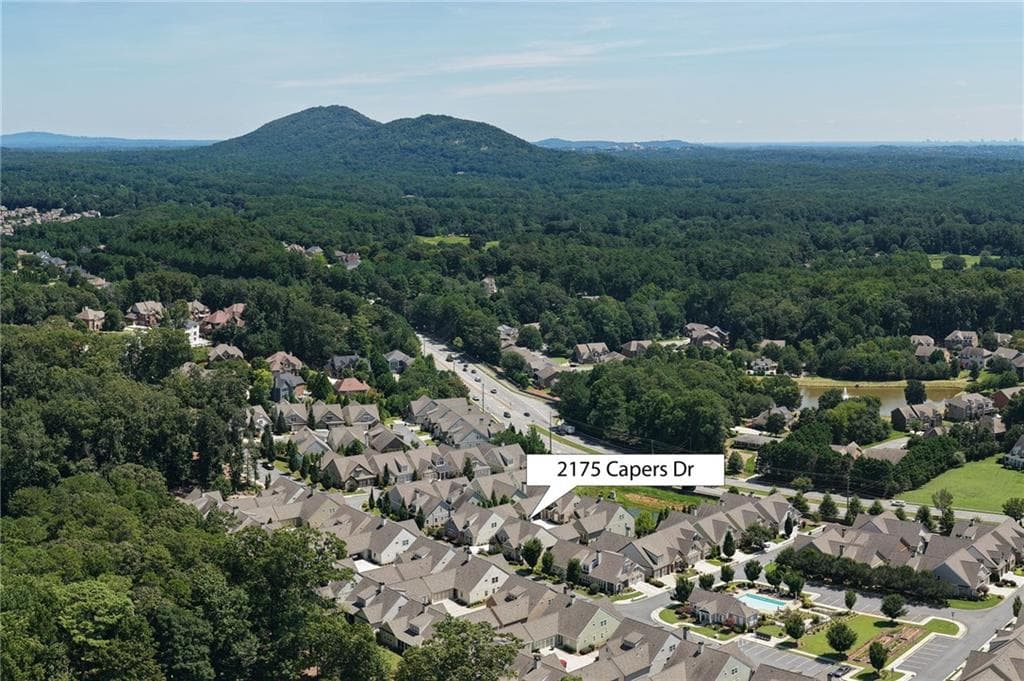 4 bedroom, 3 bathroom, 2,947 sq ft single family residence for sale at 2175 Capers Drive, Marietta, GA 30064 — photo 2