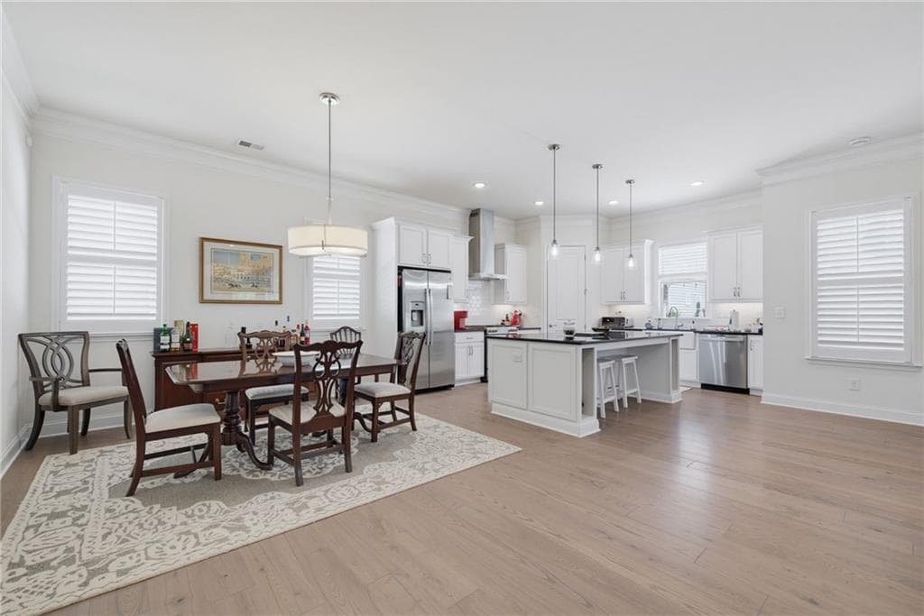 4 bedroom, 3 bathroom, 2,947 sq ft single family residence for sale at 2175 Capers Drive, Marietta, GA 30064 — photo 5