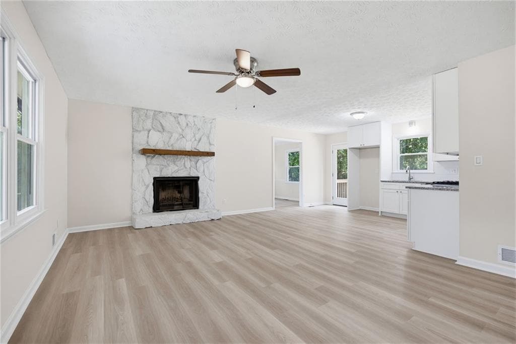 4 bedroom, 3 bathroom, 2,400 sq ft single family residence for sale at 102 Tibbitts Drive, Dallas, GA 30157 — photo 6