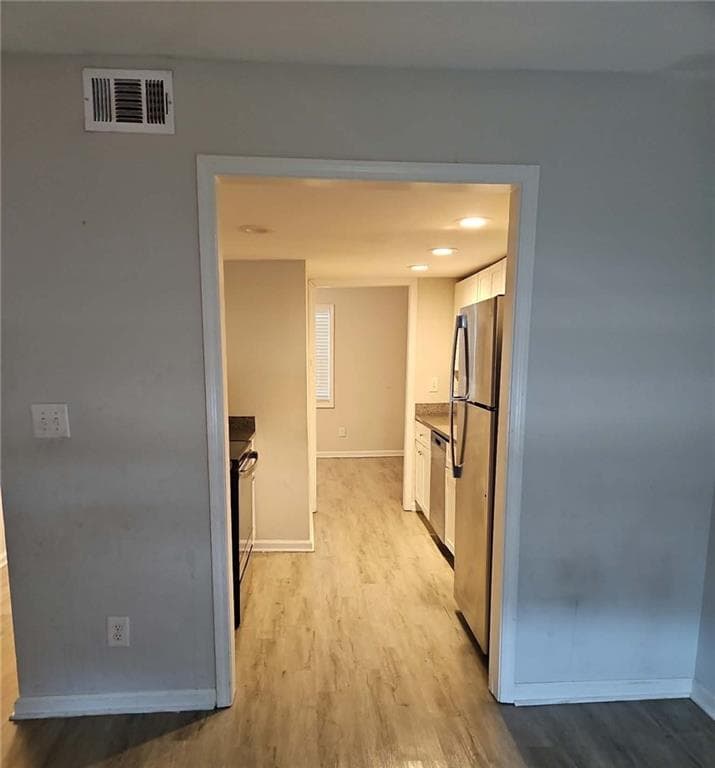 2 bedroom, 2 bathroom, 1,024 sq ft townhouse under contract at 2604 Campbellton Road 2C, Atlanta, GA 30311 — photo 5