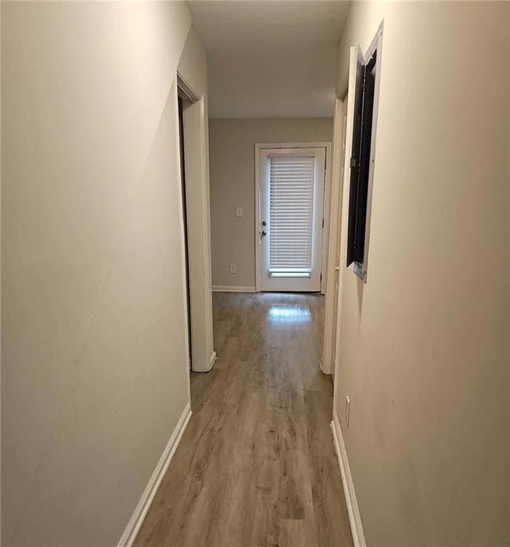 2 bedroom, 2 bathroom, 1,024 sq ft townhouse under contract at 2604 Campbellton Road 2C, Atlanta, GA 30311 — photo 8