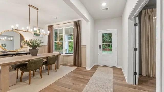 5 bedroom, 4 bathroom, 3,403 sq ft single family residence for sale at 3925 Silver Pine Trail, Cumming, GA 30028 — photo 4