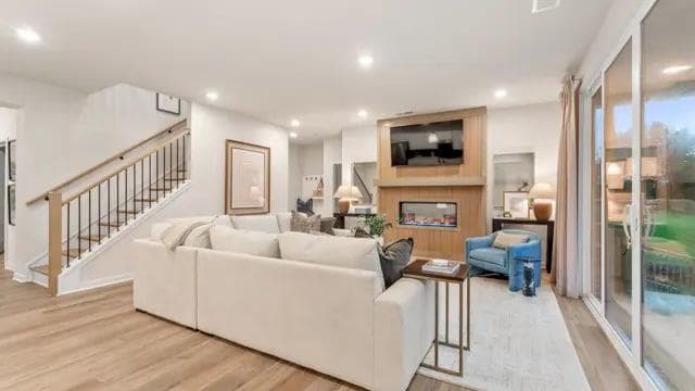 5 bedroom, 4 bathroom, 3,403 sq ft single family residence for sale at 3925 Silver Pine Trail, Cumming, GA 30028 — photo 10