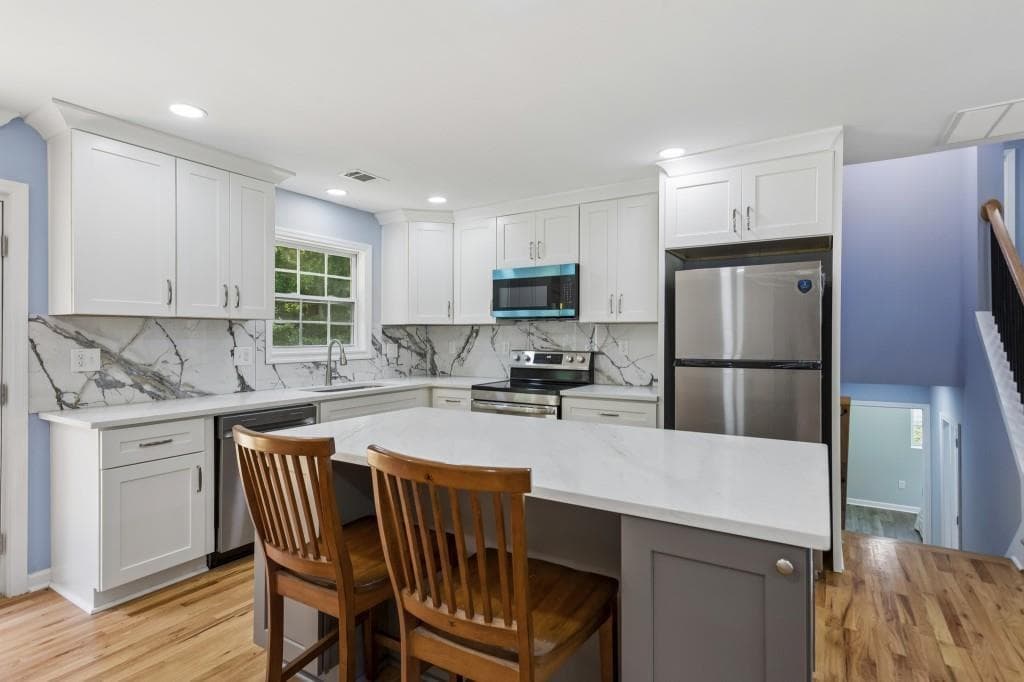 5 bedroom, 2 bathroom, 1,485 sq ft single family residence for sale at 371 Pine Valley Road, Mableton, GA 30126 — photo 3
