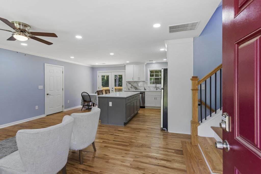 5 bedroom, 2 bathroom, 1,485 sq ft single family residence for sale at 371 Pine Valley Road, Mableton, GA 30126 — photo 9