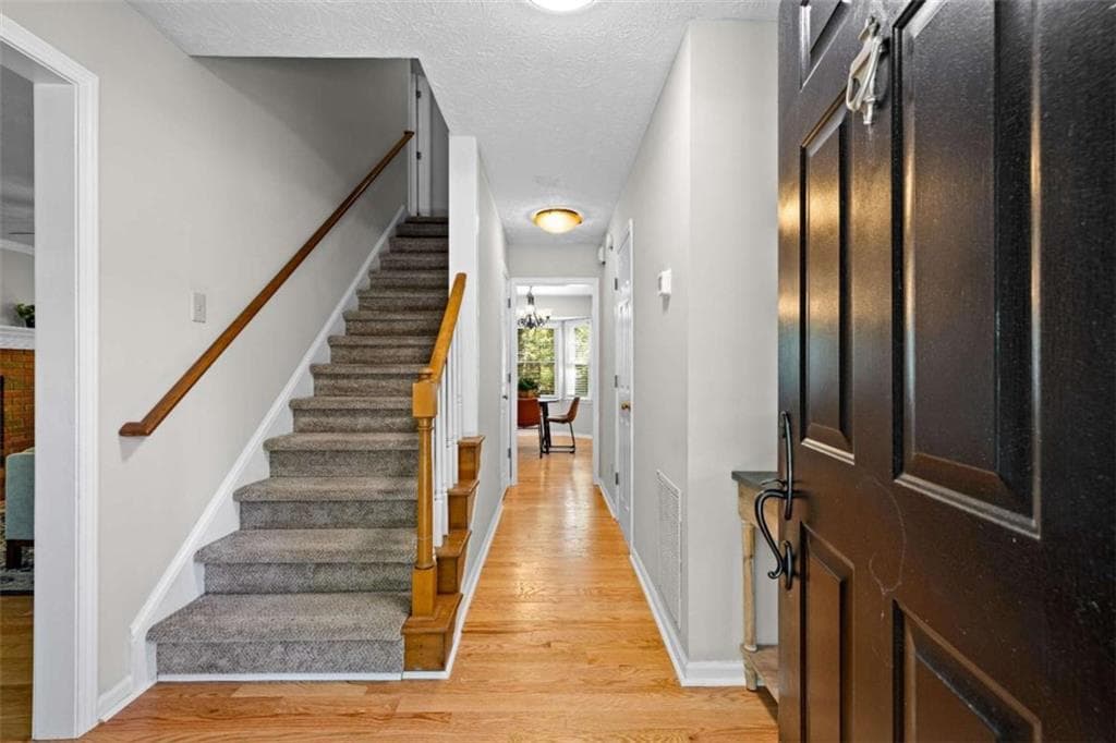 4 bedroom, 3 bathroom, 2,335 sq ft single family residence for sale at 801 Agate Edge, Peachtree City, GA 30269 — photo 5