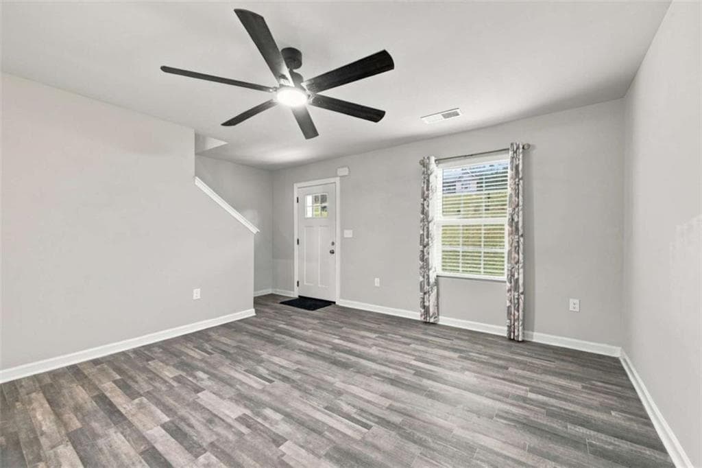 4 bedroom, 3 bathroom, 1,752 sq ft single family residence for sale at 36 Evening Sunset Road, Cedartown, GA 30125 — photo 2