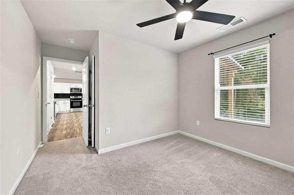 4 bedroom, 3 bathroom, 1,752 sq ft single family residence for sale at 36 Evening Sunset Road, Cedartown, GA 30125 — photo 8