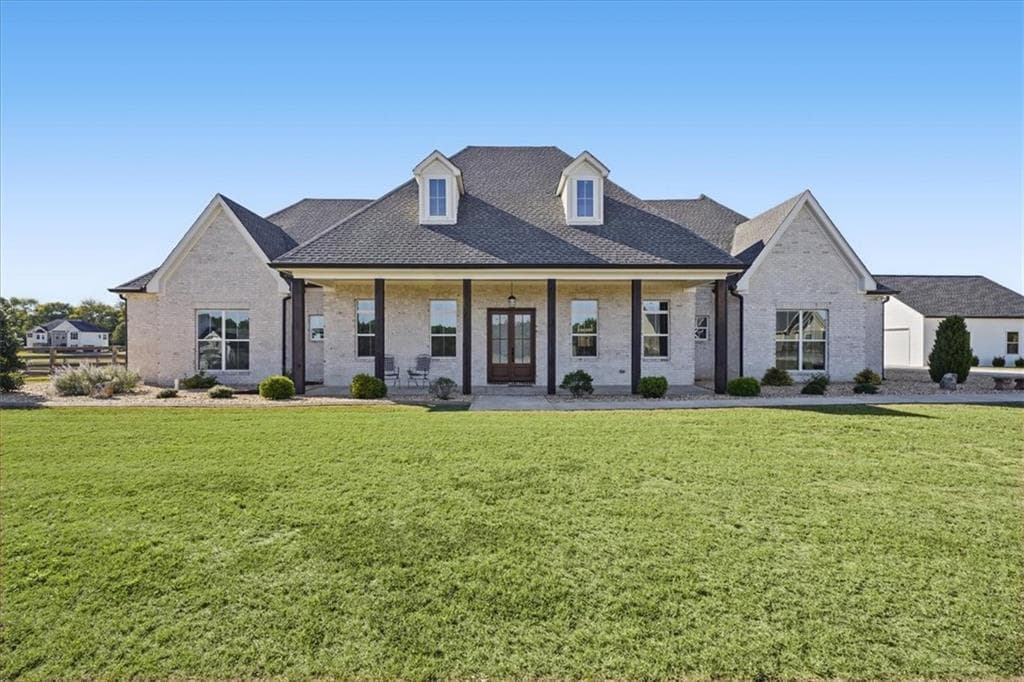 5 bedroom, 5 bathroom, 3,931 sq ft single family residence for sale at 29 Ravenfield Road, Taylorsville, GA 30178 — photo 2